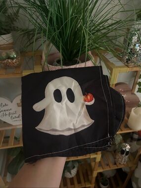 4 PC Black Halloween Ghost Napkins with Pumpkin